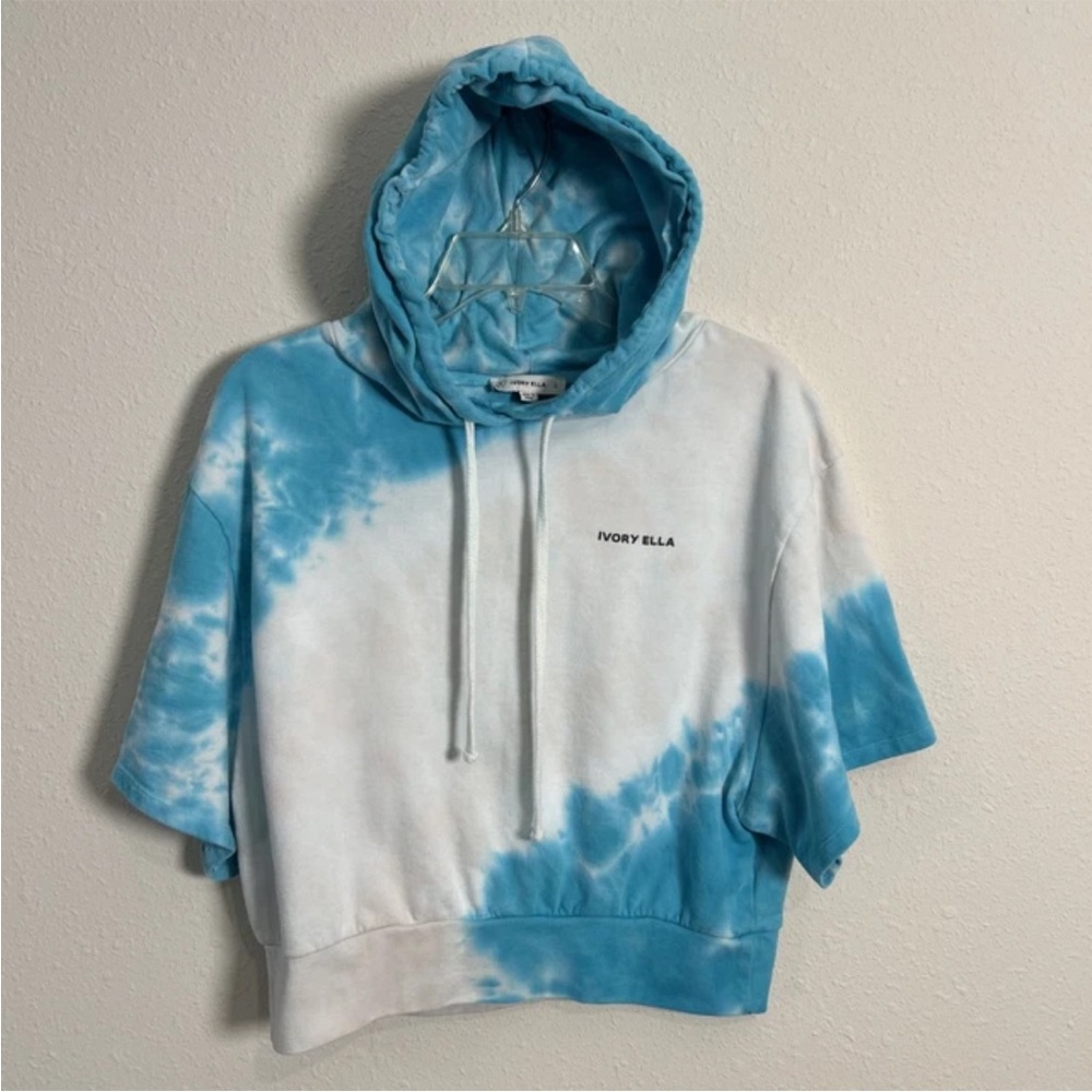 Ivory Ella Crop Top Hoodie Short Sleeve Tie Dye Blue And White Women’s Large